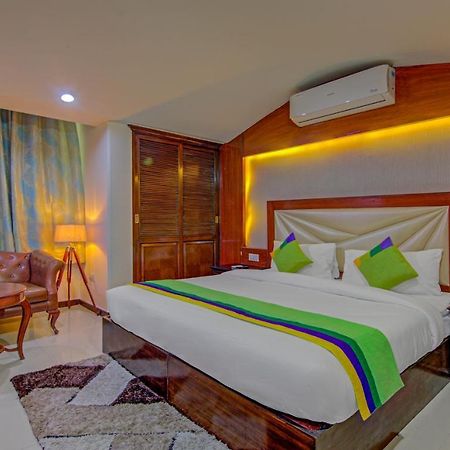 Treebo Corporate Park Hotel New Delhi Luaran gambar