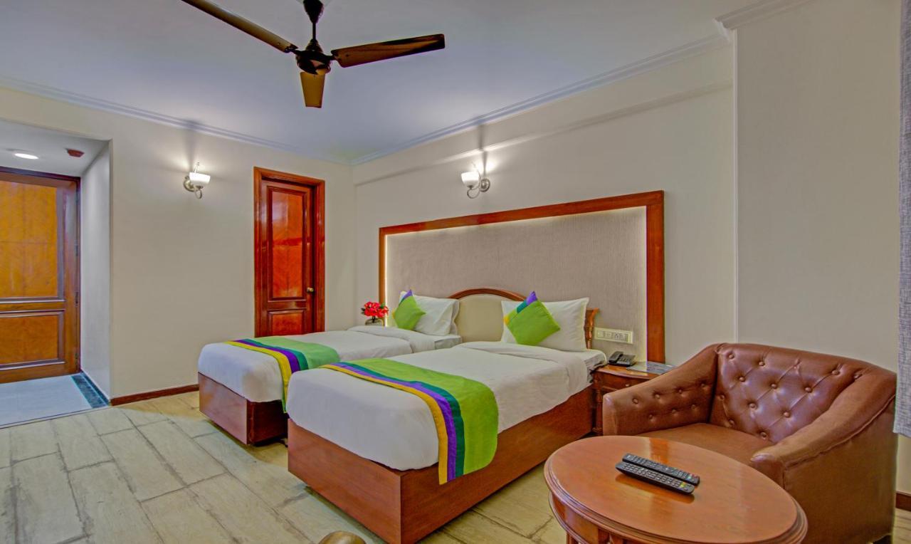 Treebo Corporate Park Hotel New Delhi Luaran gambar
