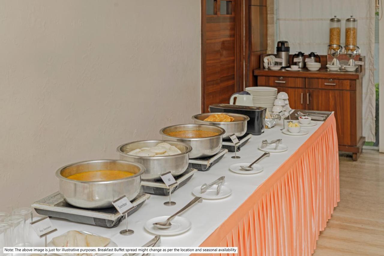 Treebo Corporate Park Hotel New Delhi Luaran gambar